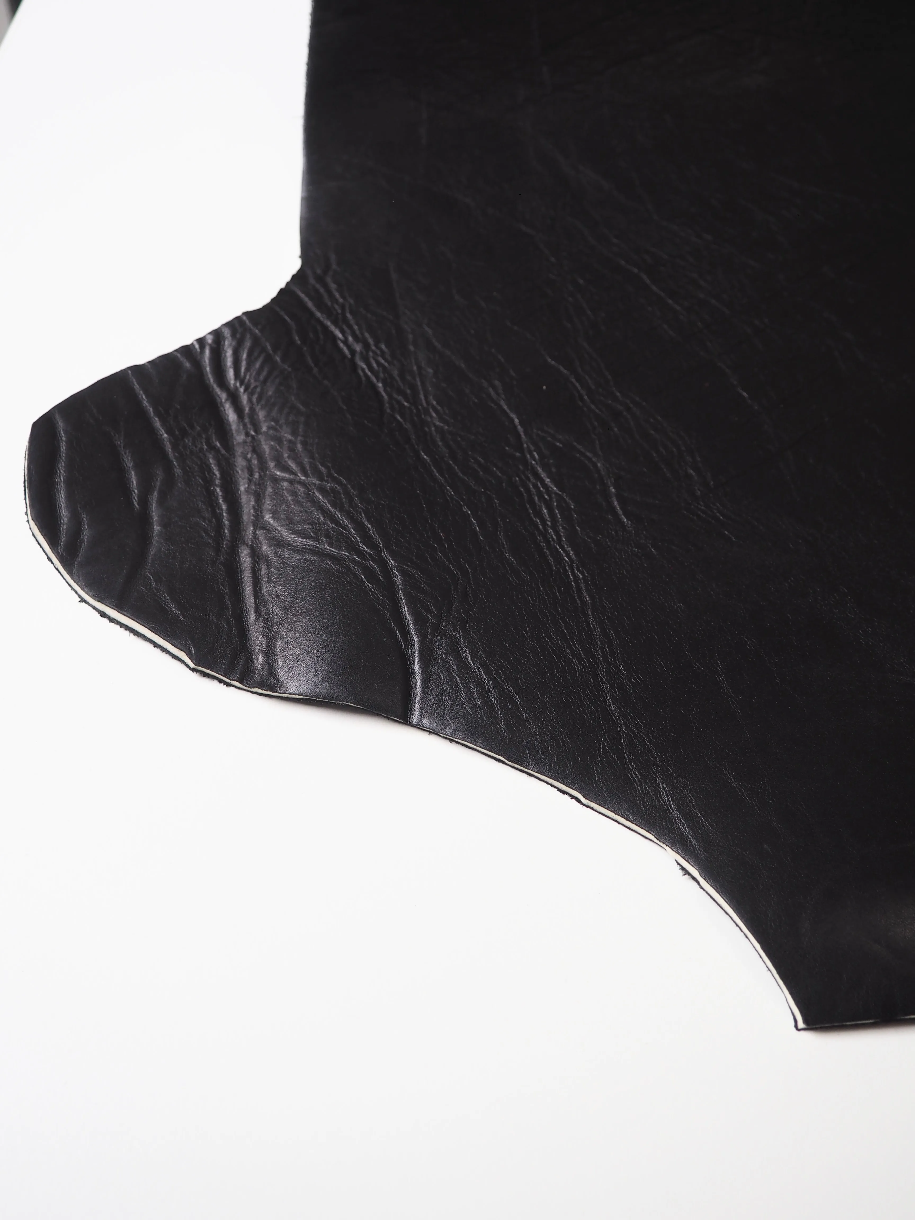 Black Foam-Bonded Cowhide 4mm