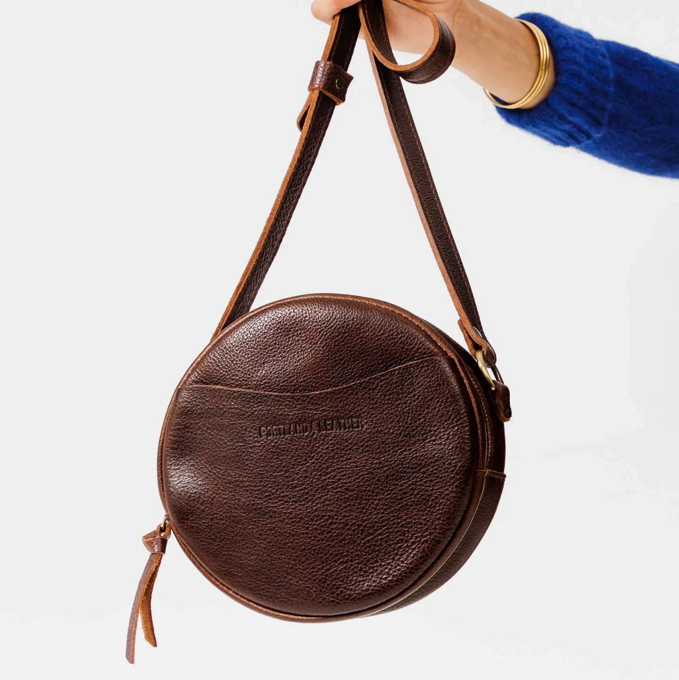 Circle Crossbody