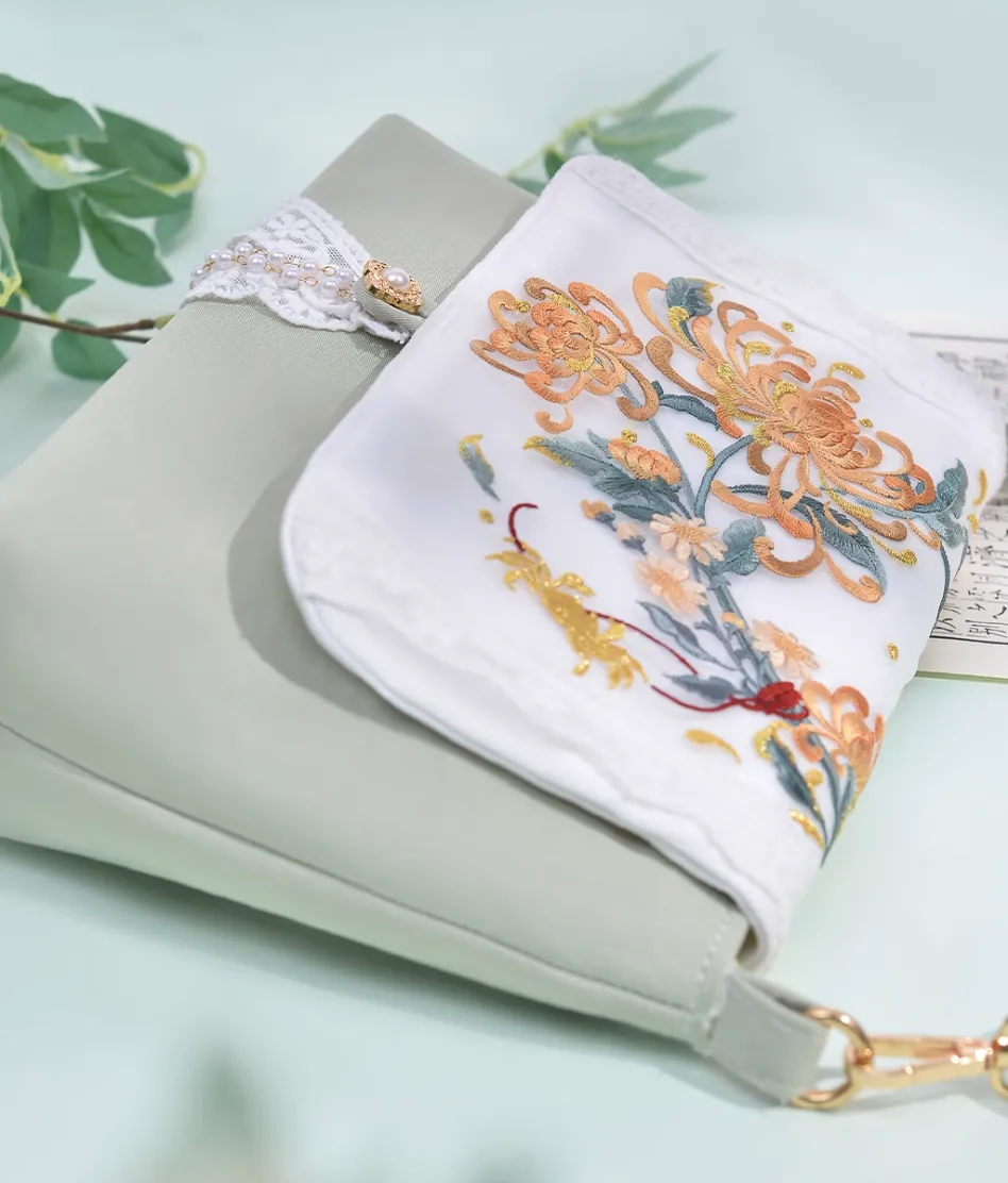 Crossbody Bag for Hanfu & Cheongsam - Chrysanthemum