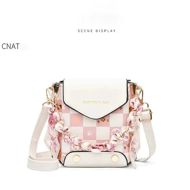 crossbody mini bag Mobile Phone Bag Women's New Summer Fashion Mini Bag Fashion Single Shoulder Crossbody Good-looking Suitable Daily Collocation