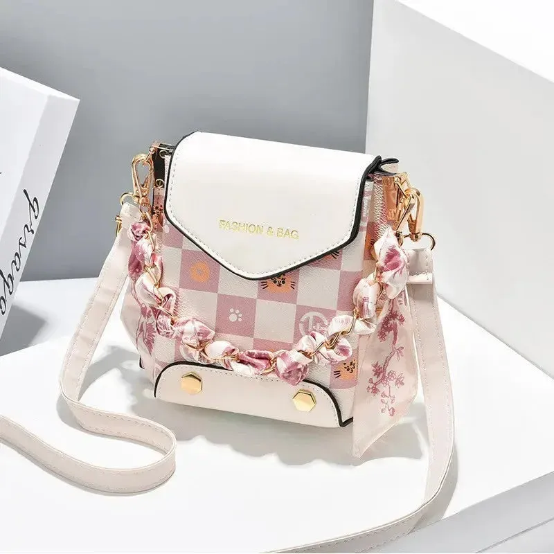 crossbody mini bag Mobile Phone Bag Women's New Summer Fashion Mini Bag Fashion Single Shoulder Crossbody Good-looking Suitable Daily Collocation