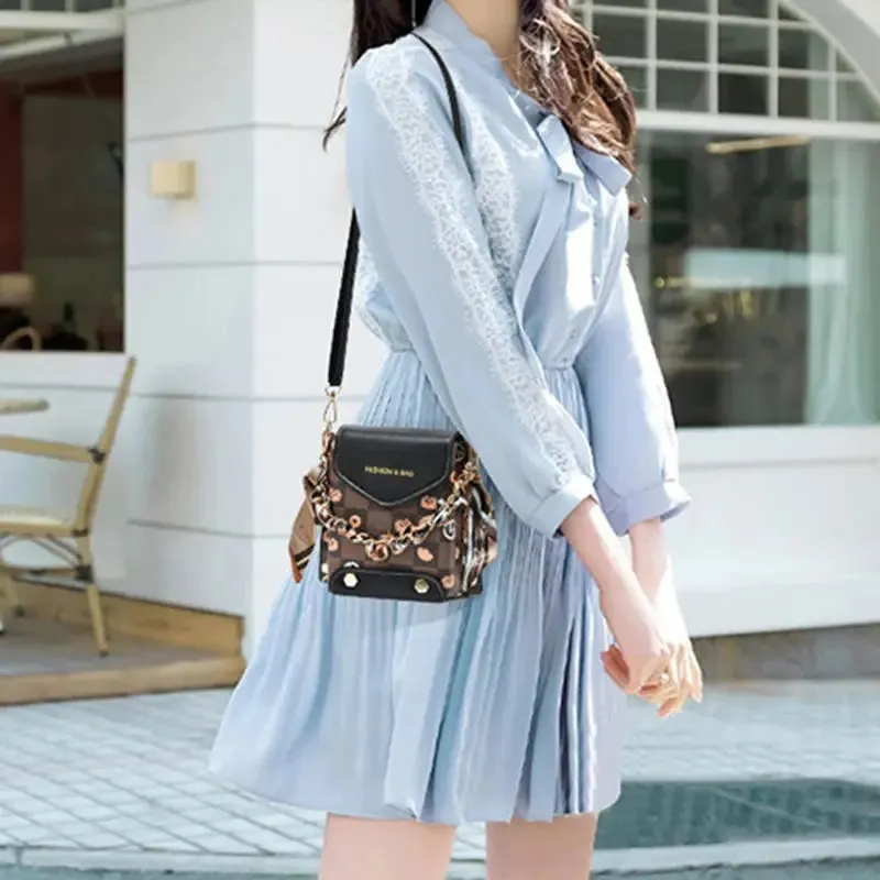 crossbody mini bag Mobile Phone Bag Women's New Summer Fashion Mini Bag Fashion Single Shoulder Crossbody Good-looking Suitable Daily Collocation