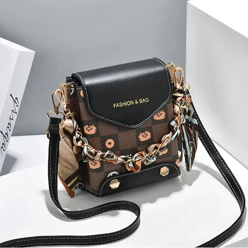 crossbody mini bag Mobile Phone Bag Women's New Summer Fashion Mini Bag Fashion Single Shoulder Crossbody Good-looking Suitable Daily Collocation