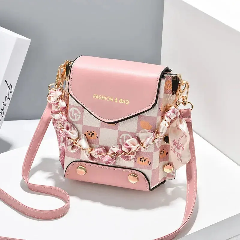 crossbody mini bag Mobile Phone Bag Women's New Summer Fashion Mini Bag Fashion Single Shoulder Crossbody Good-looking Suitable Daily Collocation