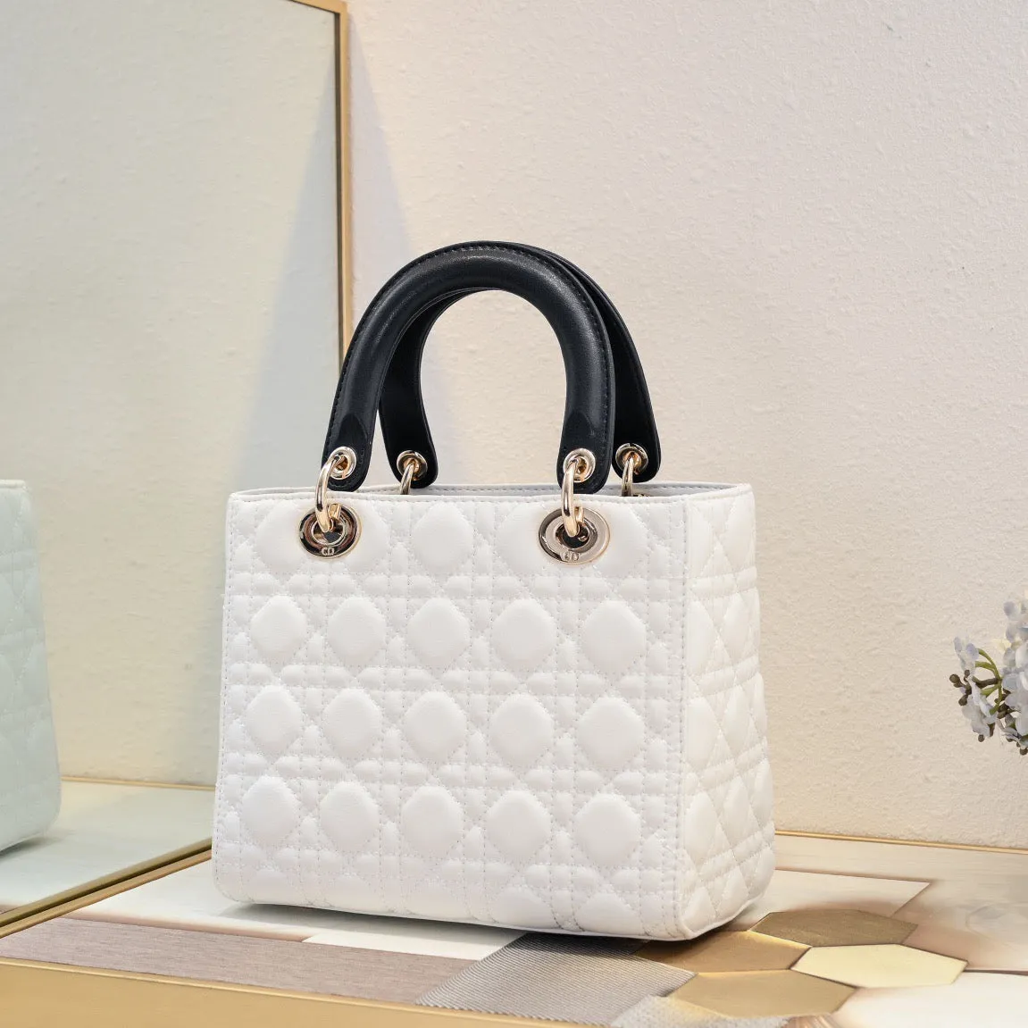 DR447 Mini/Small/Medium Lady Dior Bag