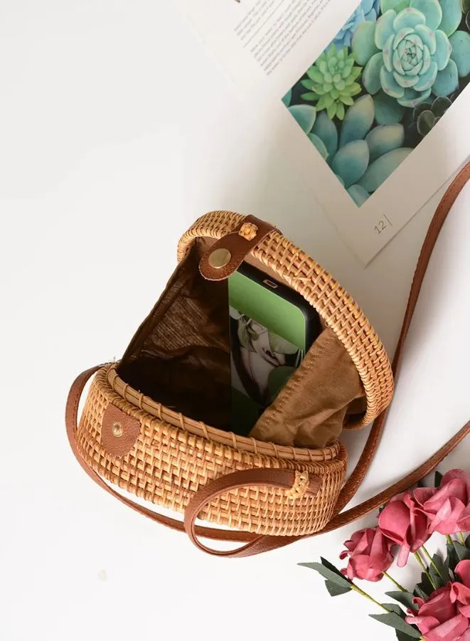 Hand made Round Rattan Bag for Women - Ladies Handmade Straw Bags - Trendy Wicker Purse with Brown Circle Design - Stylish Crossbody Bags for Fashionable  Vibes for Girls