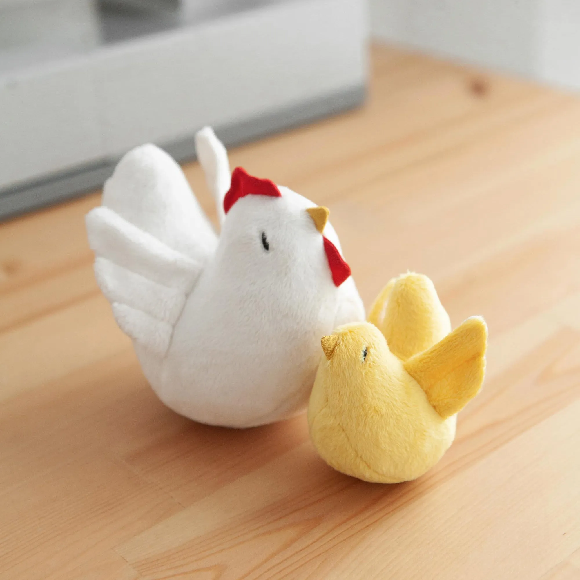 Handmade Plush Toy / Chicken Family of Two: Mom   Baby