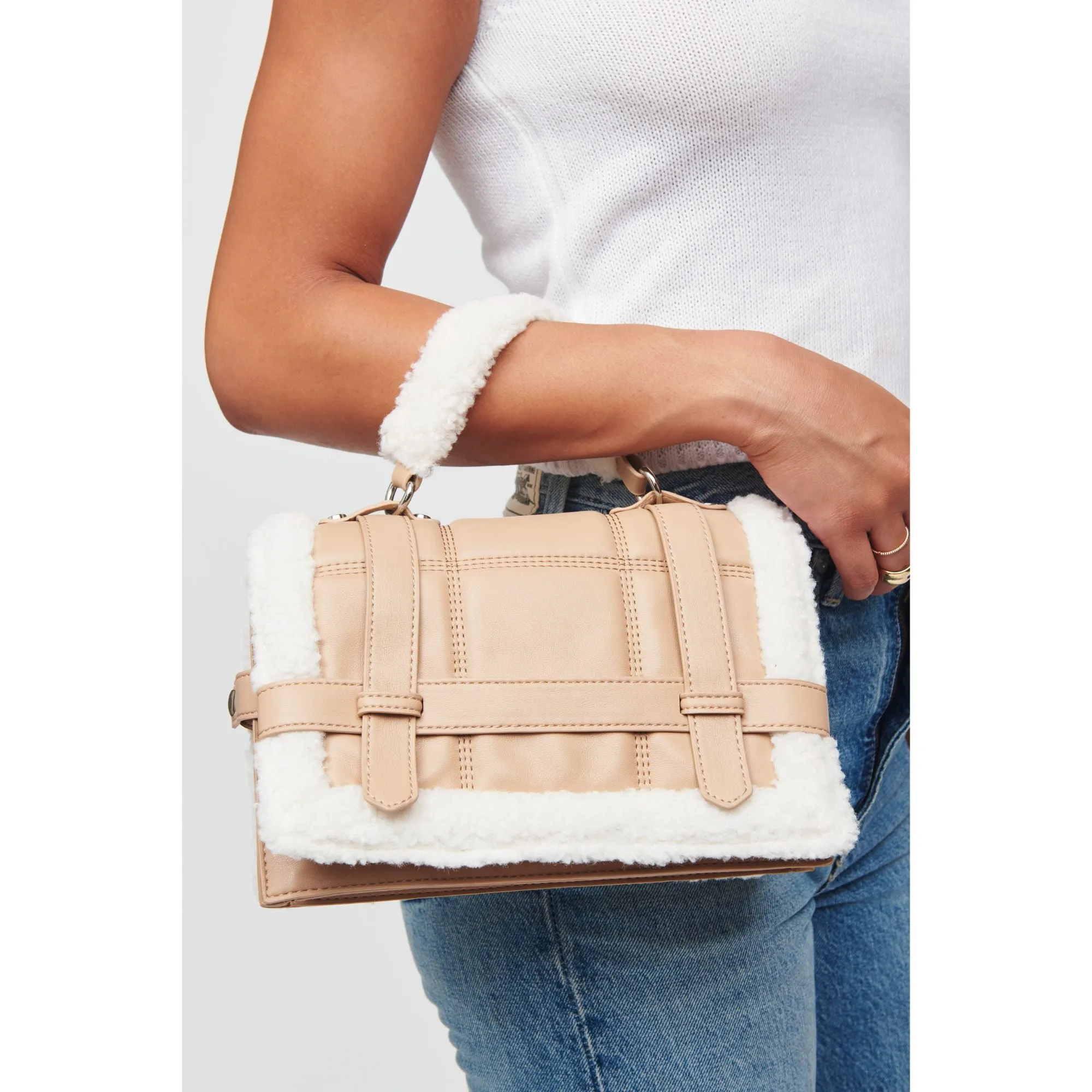 Luzien Crossbody