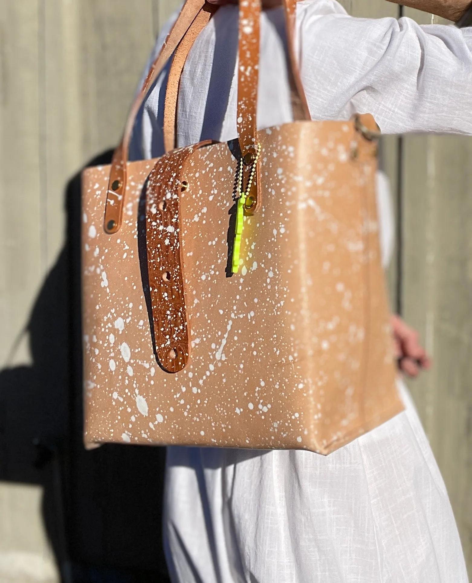 Natural Veg Tan Leather With White Splatter Open Top Crossbody Tote