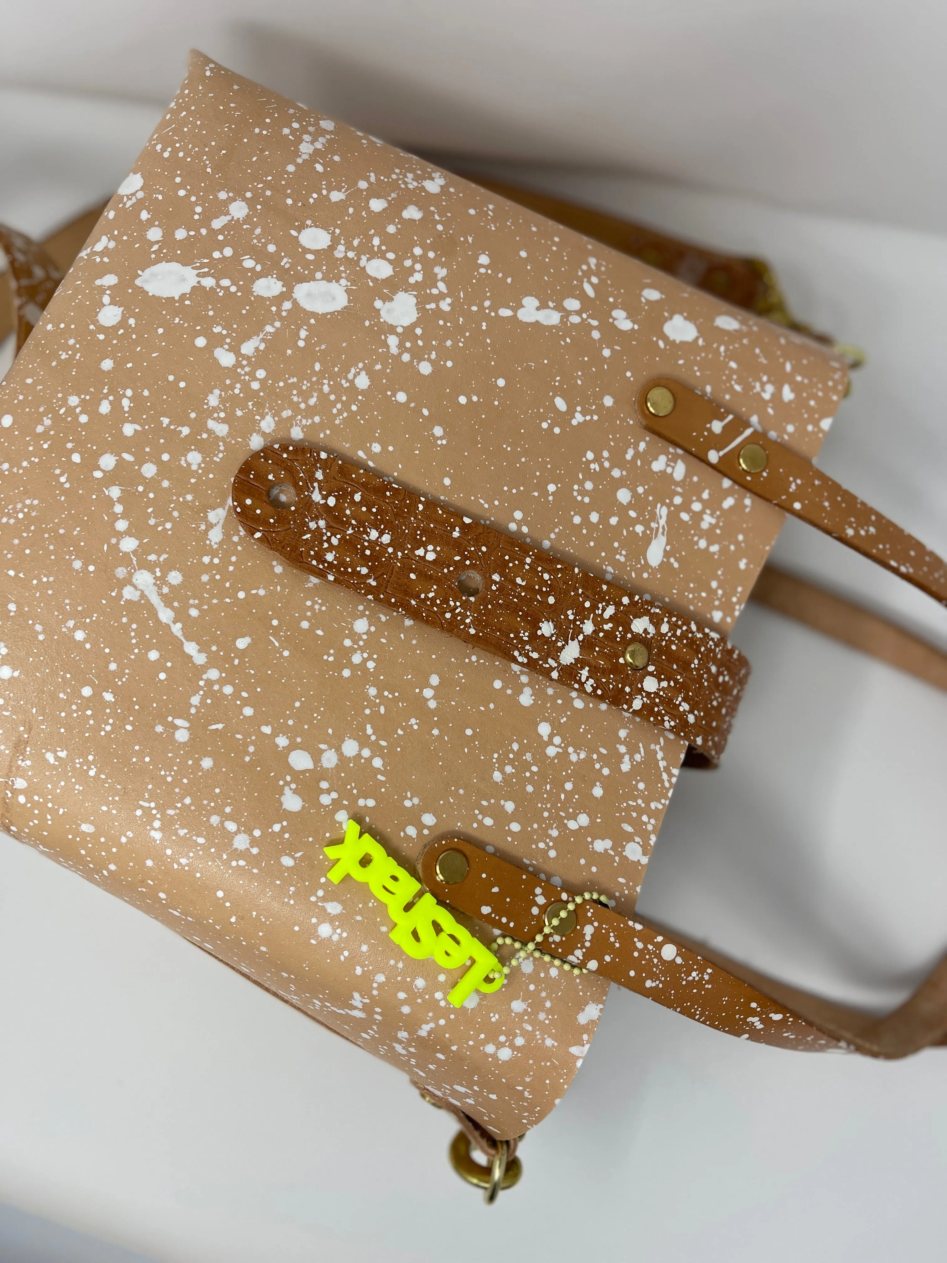 Natural Veg Tan Leather With White Splatter Open Top Crossbody Tote