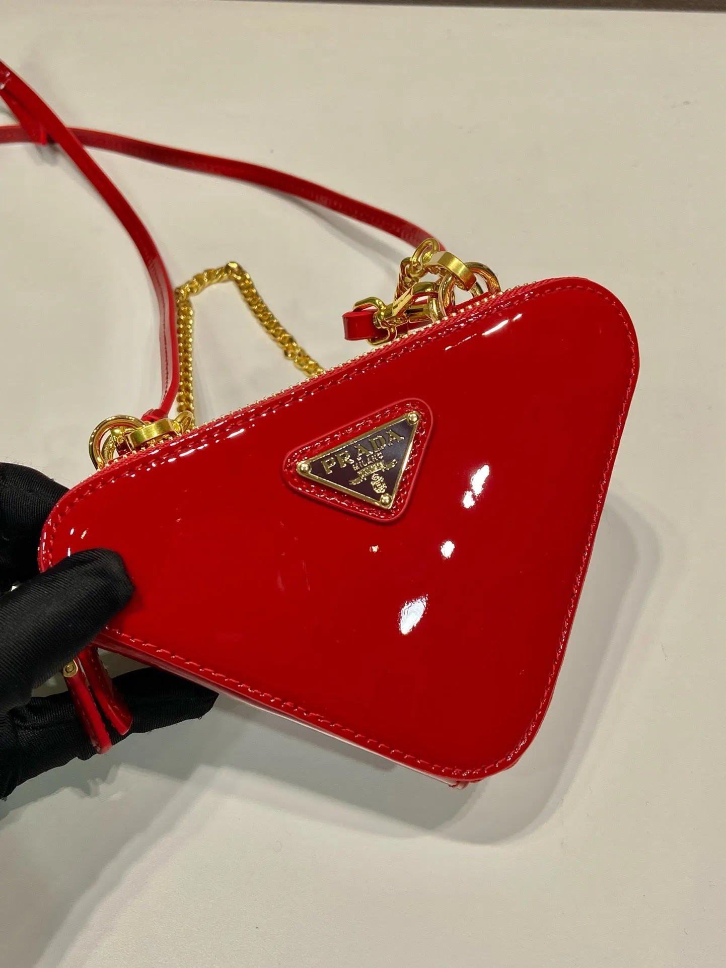 PD268 Triangular Patent Leather Mini Pouch / 5.9x3.9inch / HIGHEST QUALITY VERSION