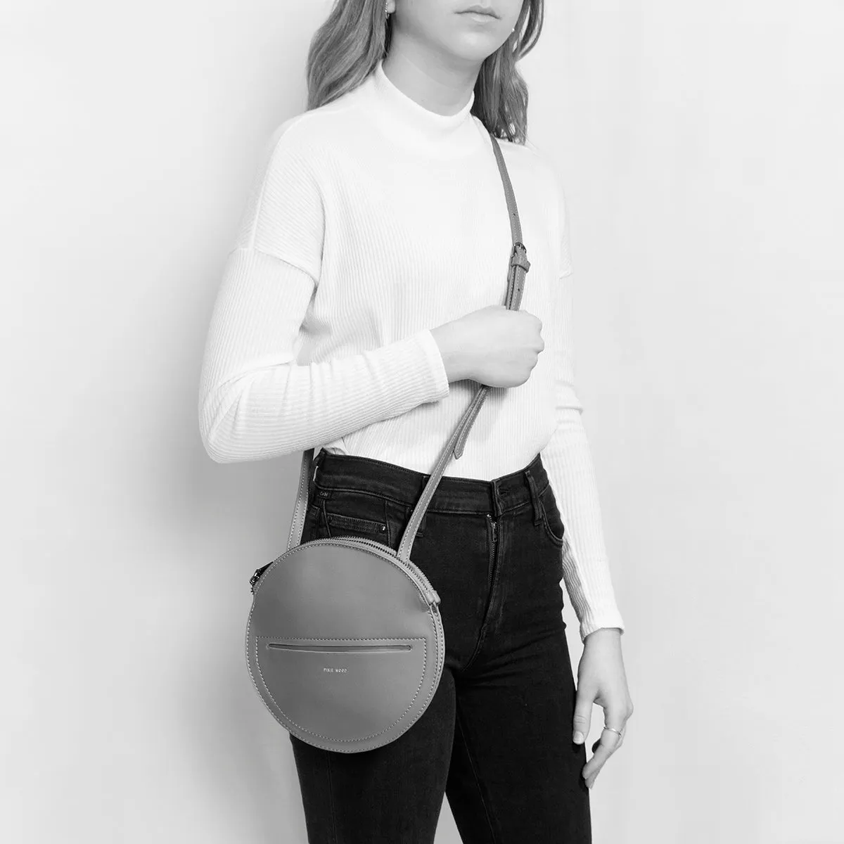 Phoebe Crossbody