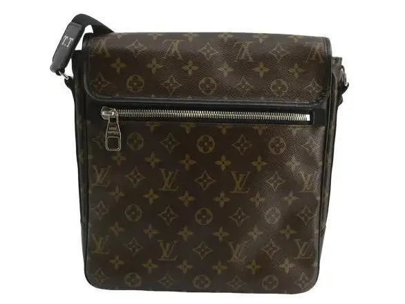 Pre-Owned Louis Vuitton Monogram Macassar Bass MM Coated Canvas Crossbody Bag