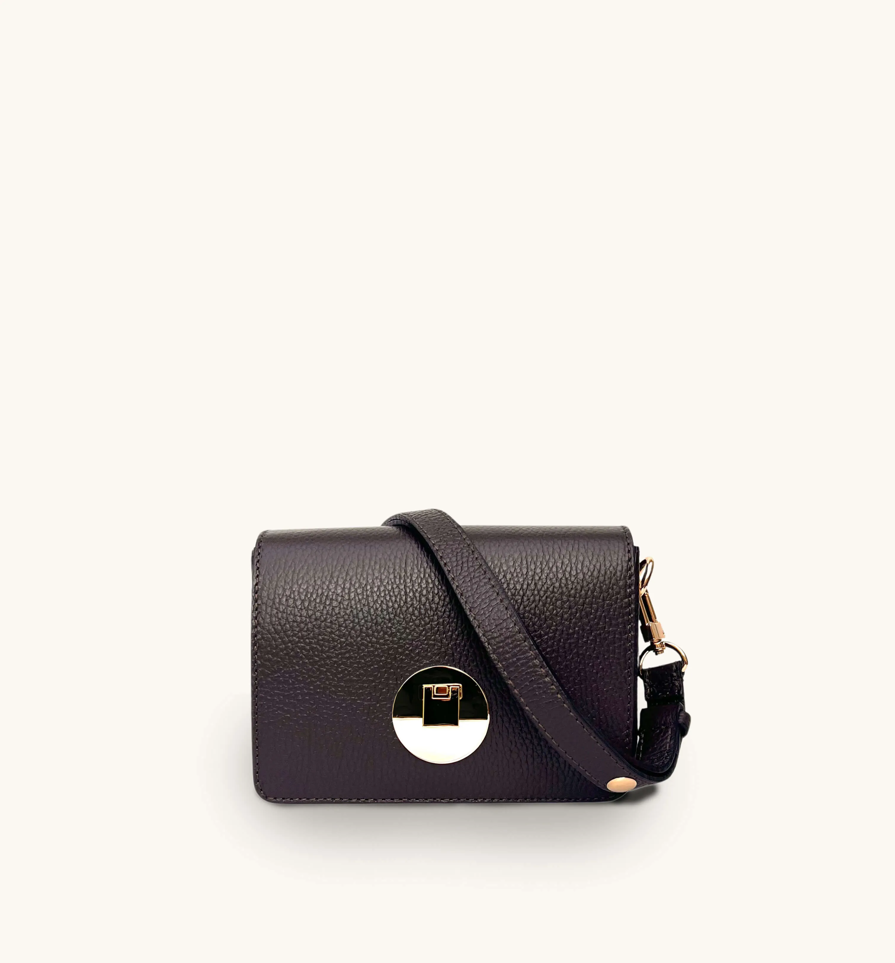 The Newbury Chocolate Leather Bag