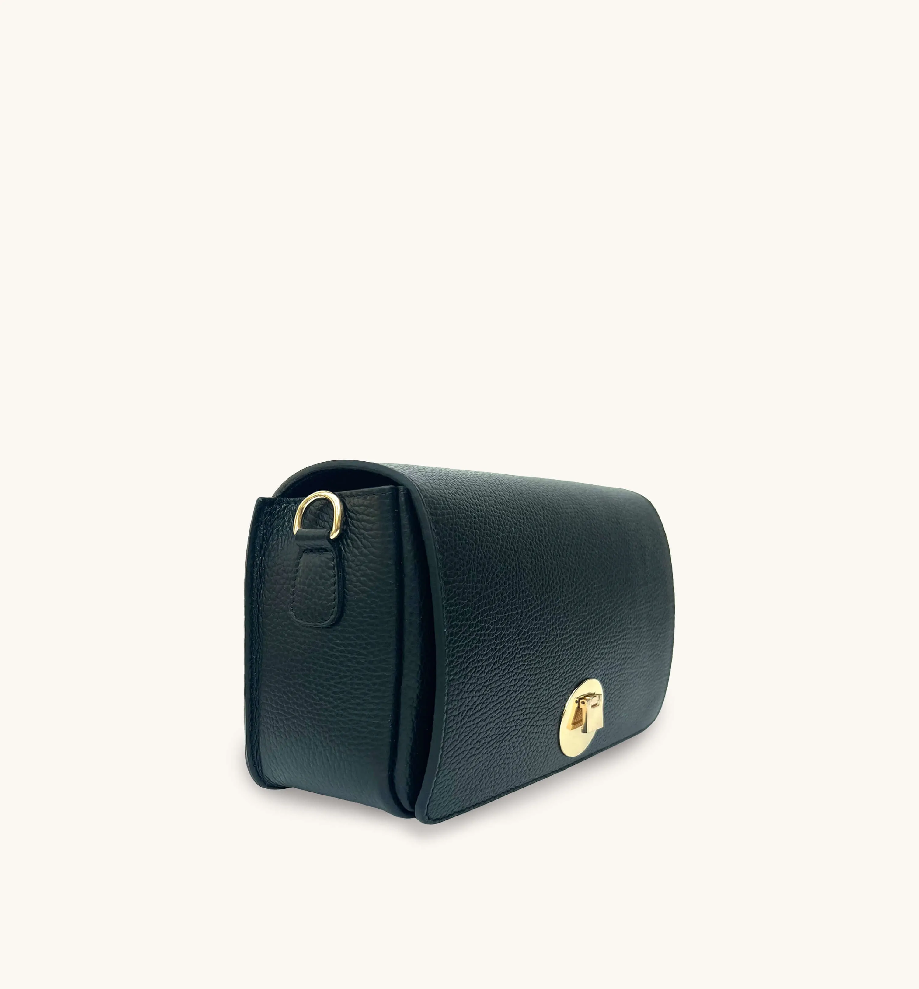 The Newbury Maxi Black Leather Bag