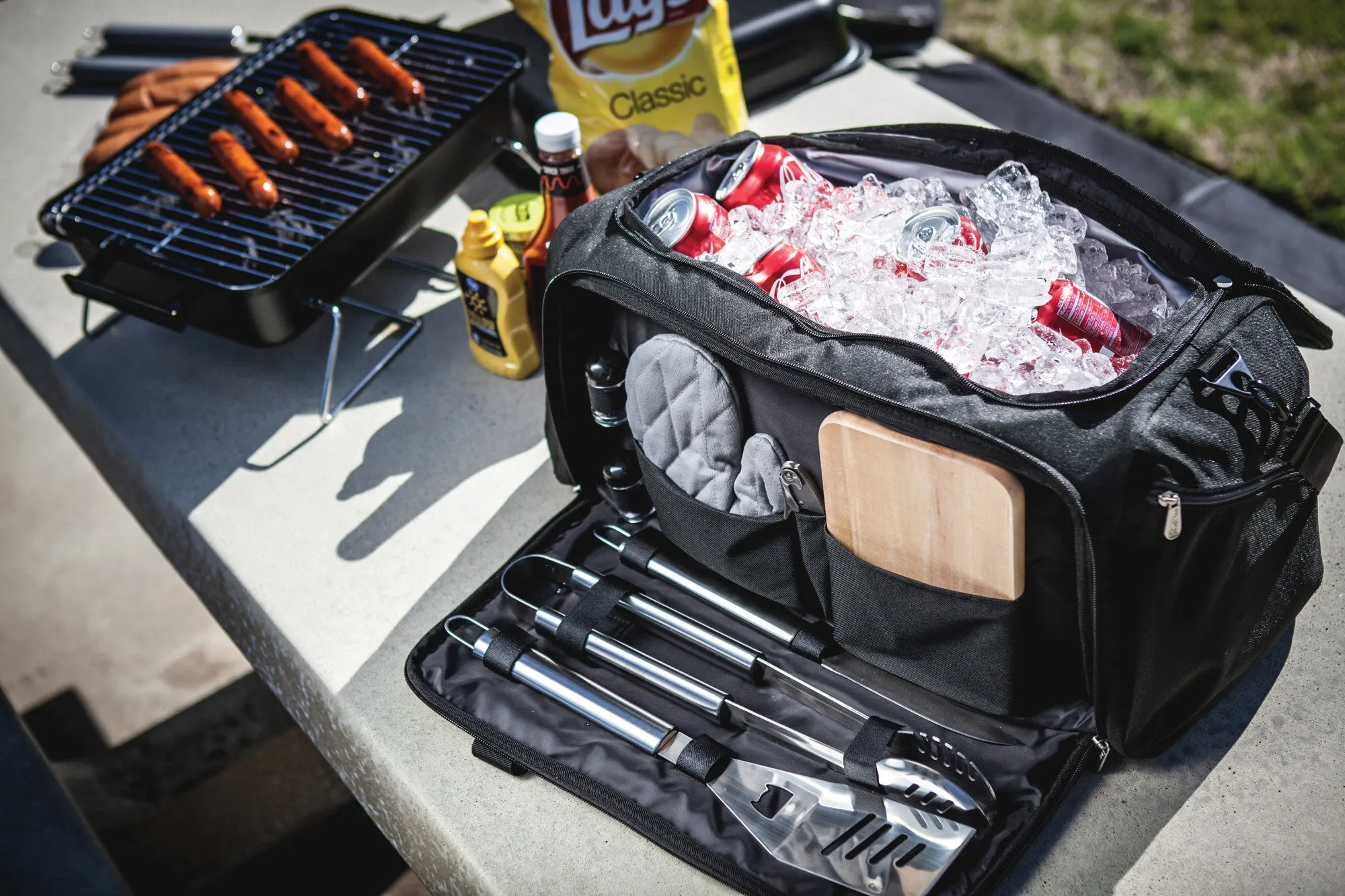 Wyoming Cowboys - BBQ Kit Grill Set & Cooler