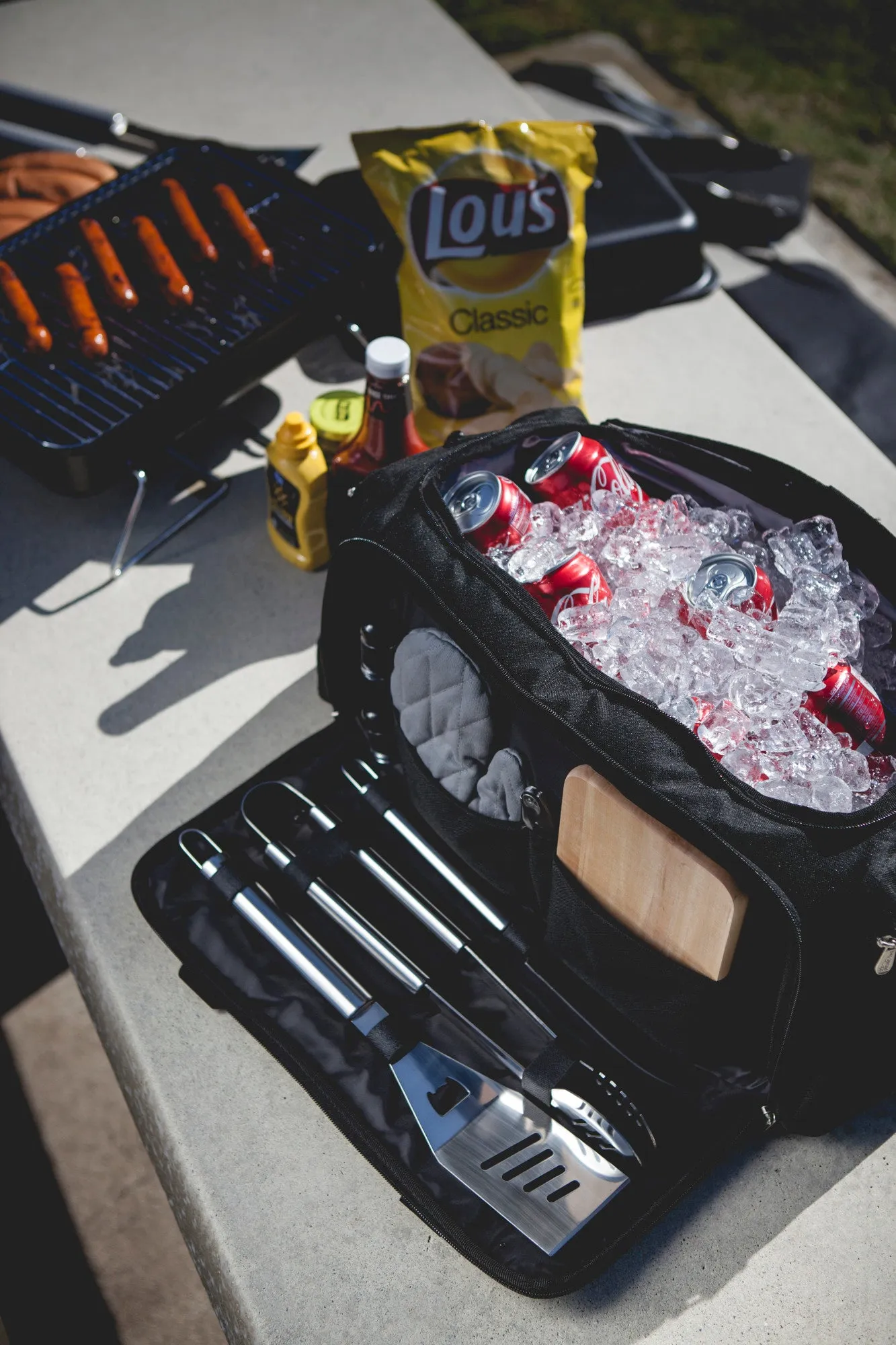 Wyoming Cowboys - BBQ Kit Grill Set & Cooler